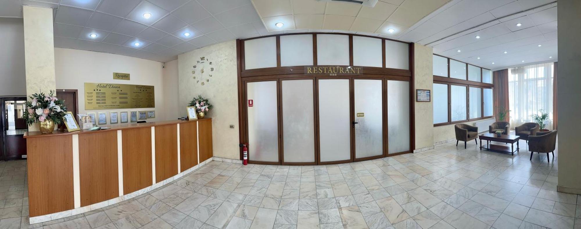 Hotel Diana Bistrita  Bagian luar foto